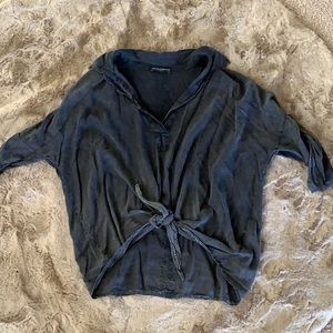 Brandy Melville Oversized tie top